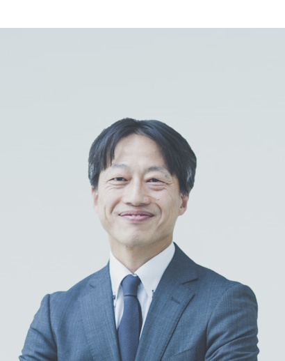 代表取締役　　岡本 展明